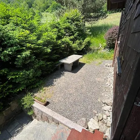 Entier, Vue Panoramique, Ruisseau Et Sauna. *