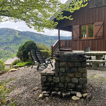 Entier, Vue Panoramique, Ruisseau Et Sauna. Σαλέ