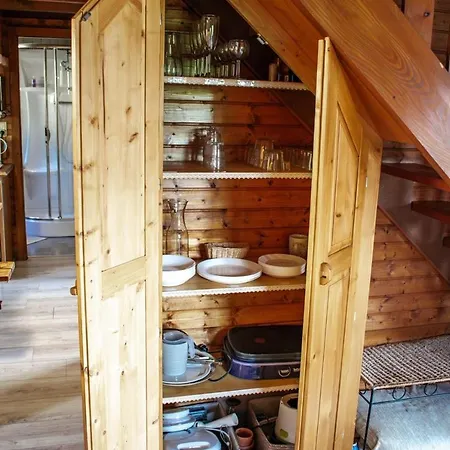 Σαλέ Entier, Vue Panoramique, Ruisseau Et Sauna.