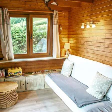 Entier, Vue Panoramique, Ruisseau Et Sauna. Σαλέ