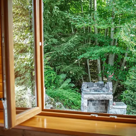 Entier, Vue Panoramique, Ruisseau Et Sauna. Σαλέ Bussang